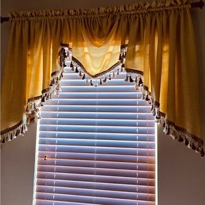 Costume made Valance very good condition